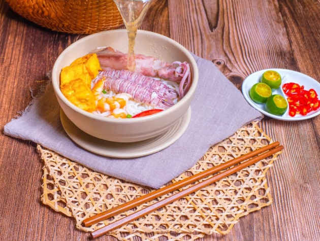 Bún riêu hải sản Vương Thủy ăn hòai không chán
